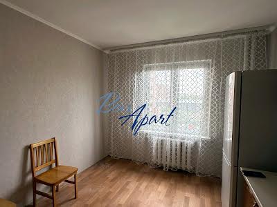 квартира за адресою Смілянська вул., 15а