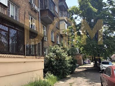квартира за адресою Черняховського вул., 12