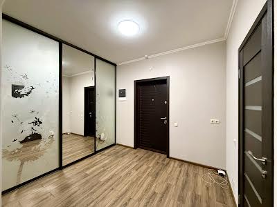 квартира за адресою Драгоманова вул., 2