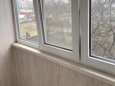 квартира за адресою Амвросія Бучми бульв., 2