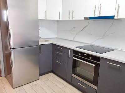 квартира за адресою Миколи Гулака вул., 4