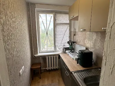квартира за адресою Київ, Чорних Запорожців вул. (Петра Запорожця), 9-Б