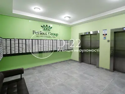 квартира за адресою Ревуцького вул., 40-Г