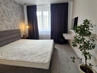 квартира за адресою Боголюбова вул., 27