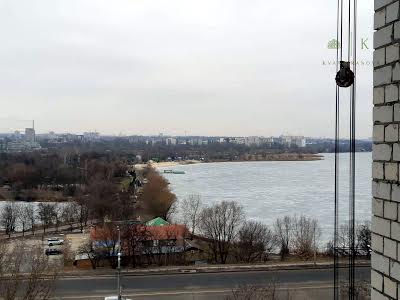 квартира по адресу Непокоренных, 1