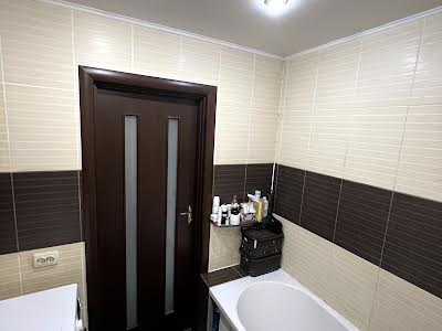 квартира за адресою Лесі Українки вул., 20