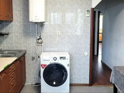 квартира за адресою Миколи Ушакова вул., 6