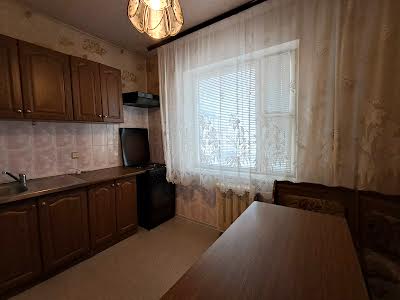 квартира за адресою Левка Лук'яненка вул. (Маршала Тимошенка), 33/35