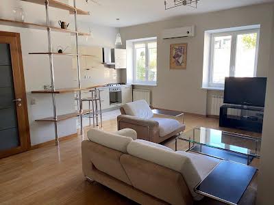 квартира за адресою Дарвіна вул., 8