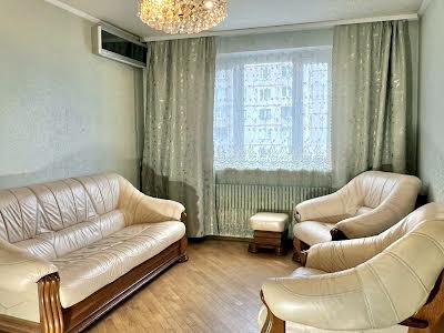 квартира по адресу Болградская, 34