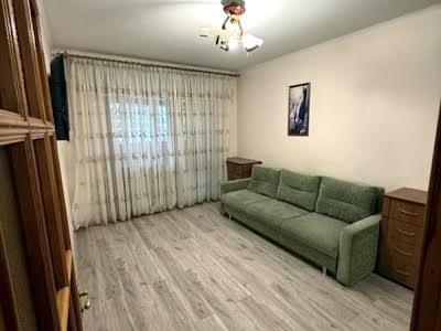 квартира за адресою Олімпійська вул., 31