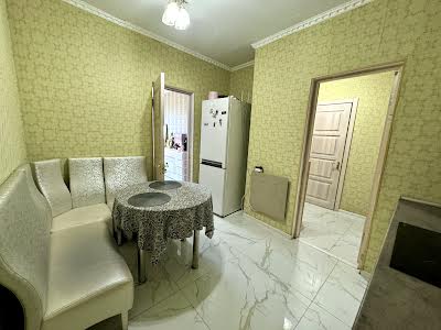 квартира за адресою Патріарха Мстислава Скрипника вул., 48-А