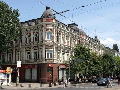 комерційна за адресою Княгині Ольги вул. (Горького), 2