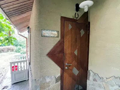 будинок за адресою Яслинська вул., 10