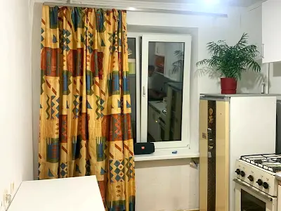 квартира за адресою Романа Шухевича просп. (Генерала Ватутіна), 30