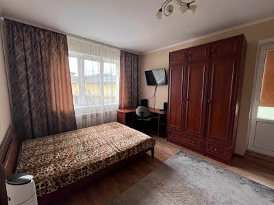 квартира по адресу Оболонский просп., 9-А