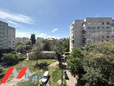 квартира за адресою Ярослава Івашкевича вул., 12