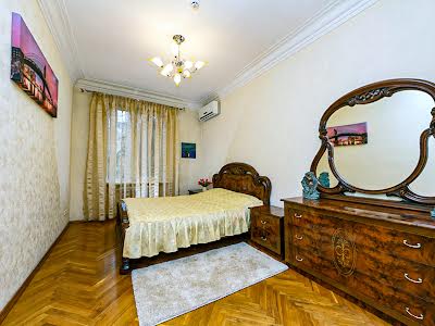 квартира за адресою Круглоуніверситетська вул., 11/19
