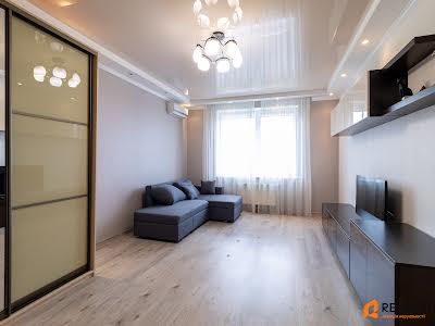 квартира по адресу Олевская ул., 5