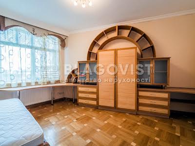 квартира за адресою Старонаводницька вул., 6-Б