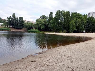 квартира за адресою Героїв Дніпра вул., 38-Е