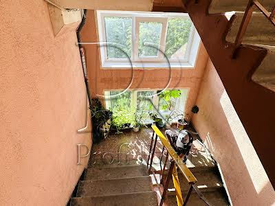 квартира за адресою Дарницький бульв., 9