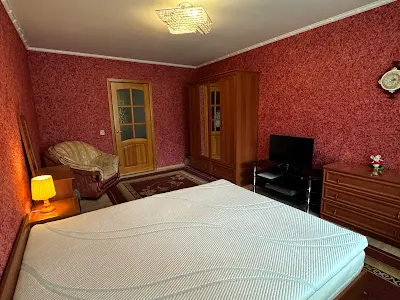 квартира за адресою Верховної Ради бульв., 19