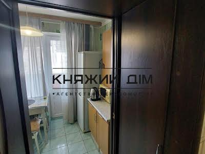 квартира за адресою Василя Касіяна вул., 2-Б
