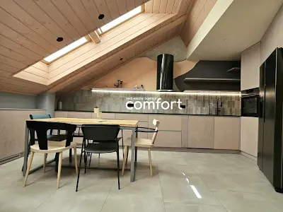 квартира за адресою Соборності просп. (Возз'єднання), 17 к2