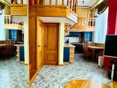 квартира по адресу Круглоуниверситетская ул., 14