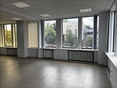комерційна за адресою Митрополита Василя Липківського вул. (Урицького), 45