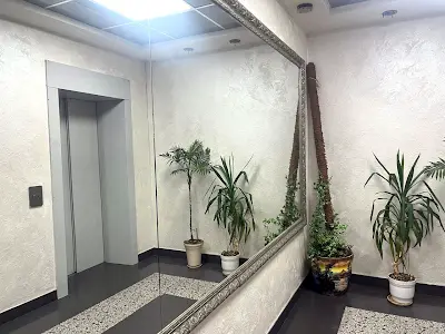 коммерческая по адресу Вячеслава Черновола ул., 20