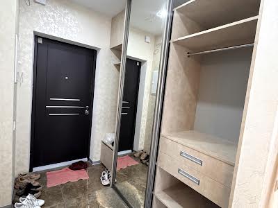 квартира за адресою Архітектора Вербицького вул., 1-В