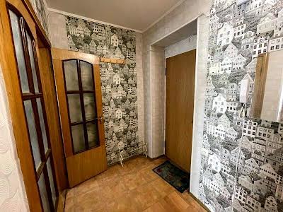 квартира за адресою Стратегічне шосе (Науки), 17