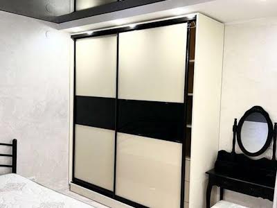 квартира за адресою Золотоустівська вул., 46