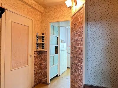 квартира за адресою Празька вул., 27