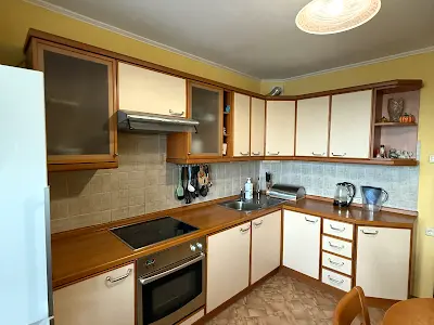 квартира за адресою Братів Зерових вул. (Червонопартизанська), 14-Б