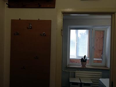 квартира за адресою Богатирська вул., 8