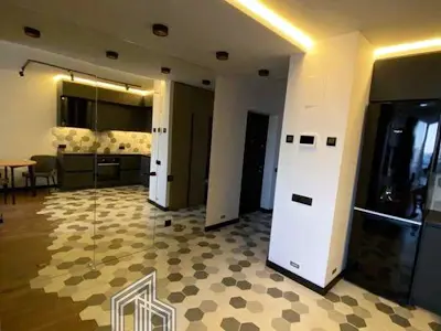 квартира за адресою Дніпровська набережна вул., 18-А