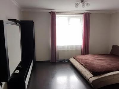 квартира по адресу с. Петропавловская борщаговка, Волошкова ул., 6