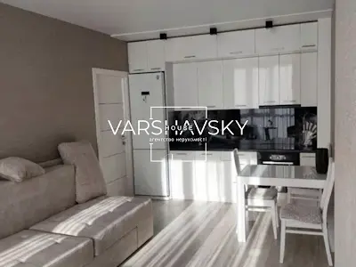 квартира за адресою Салютна вул., 2