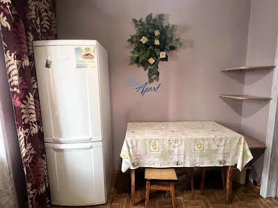 квартира по адресу Ревуцкого ул., 8