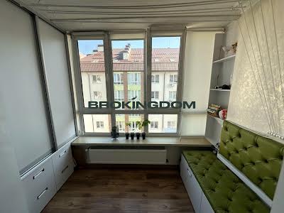 квартира за адресою Волинська вул., 9