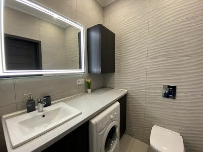 квартира за адресою Ревуцького вул., 40 Г