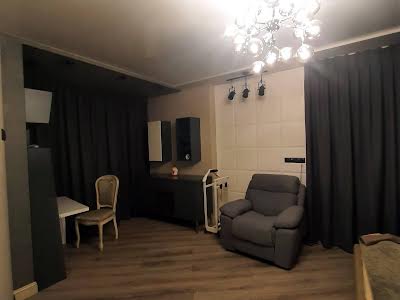 квартира по адресу Оболонский просп., 1