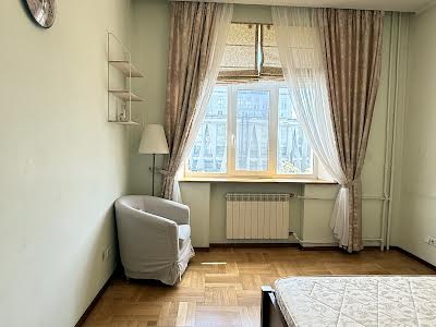 квартира за адресою Київ, Гусовського вул., 12/7