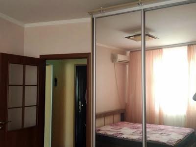 квартира за адресою Драгоманова вул., 42