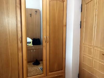 квартира по адресу Авиаконструктора Антонова ул., 7