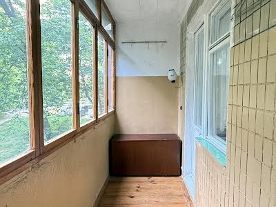 квартира за адресою Академіка Кіпріанова вул., 4