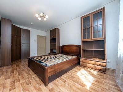 квартира по адресу Михаила Максимовича ул. (Трутенко Онуфрия), 9-А